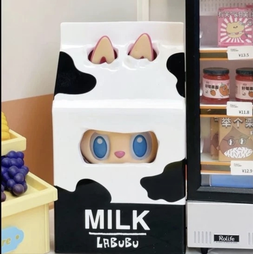 Wacky Mart Milk, The Monsters, Labubu